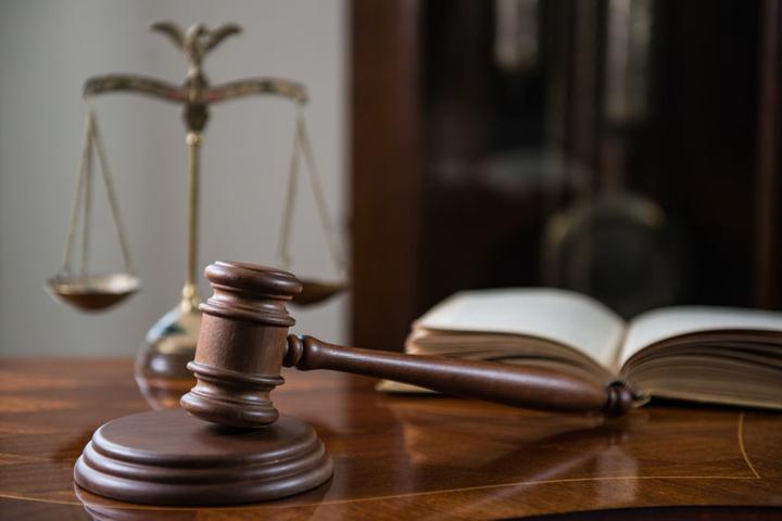 Woman accused of stealing more than R400k blew money on gambling