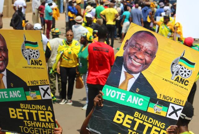 ANC&#39;s majority in question as South Africa prepares for election day