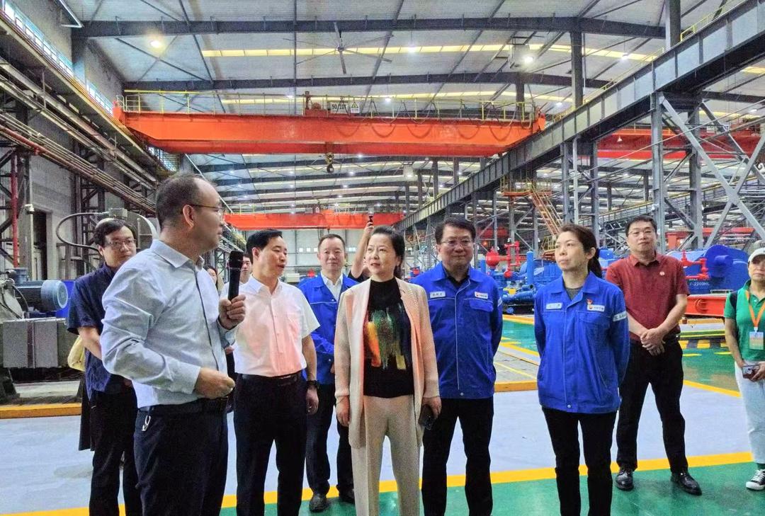 “追梦中华・赓续华夏文脉” 海外华文媒体采访团走进宝石机械